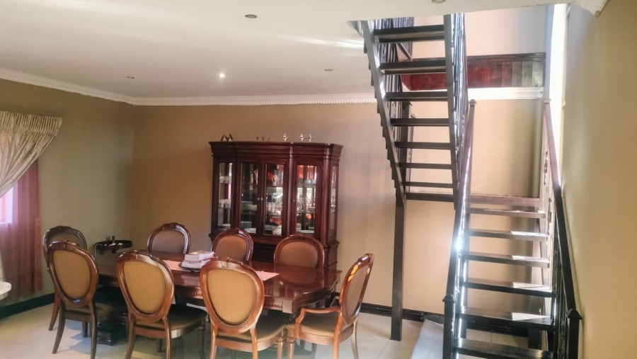5 Bedroom Property for Sale in Universitas Free State